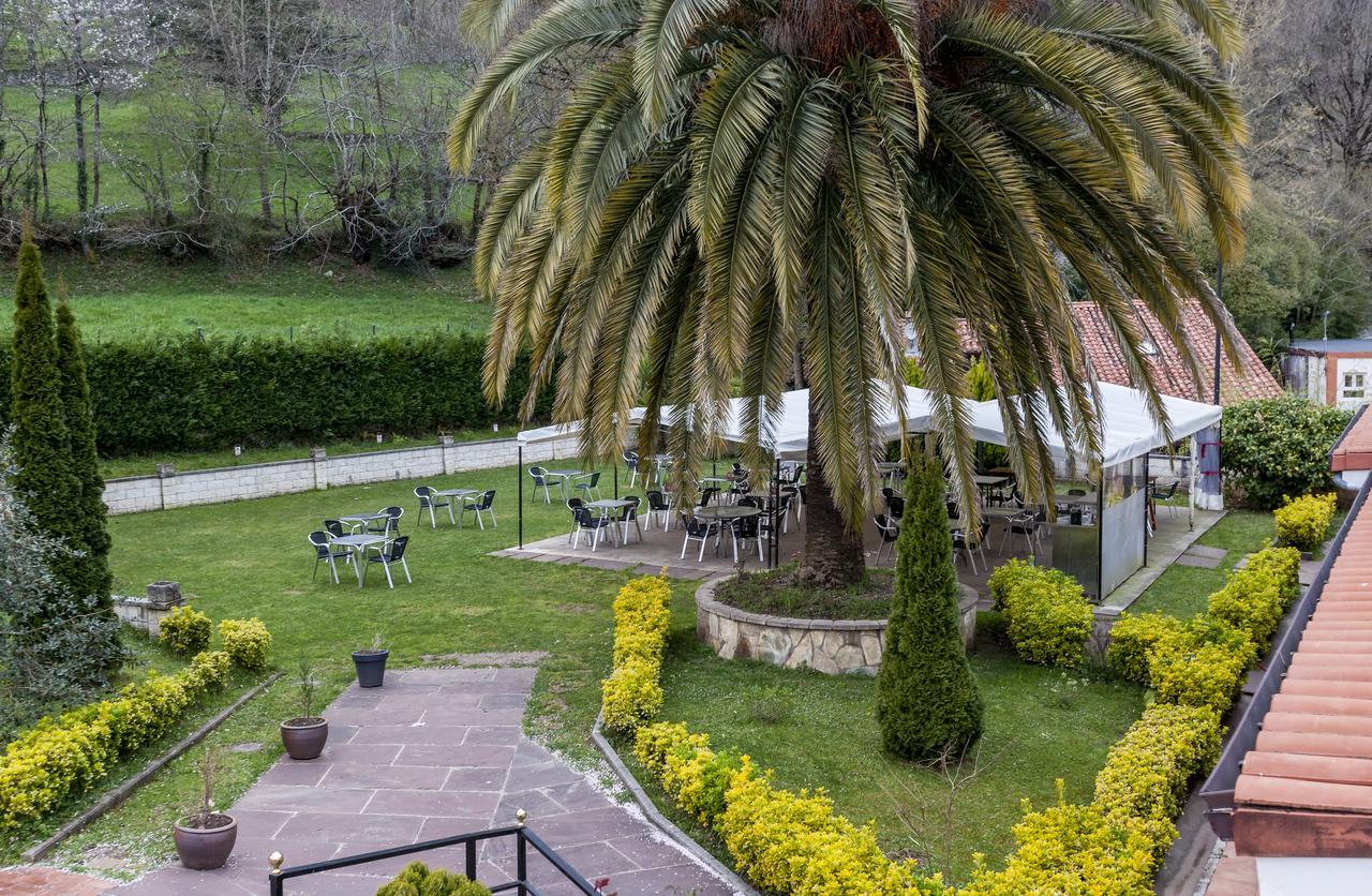 Hotel La Terraza De Puente Viesgo Esterno foto